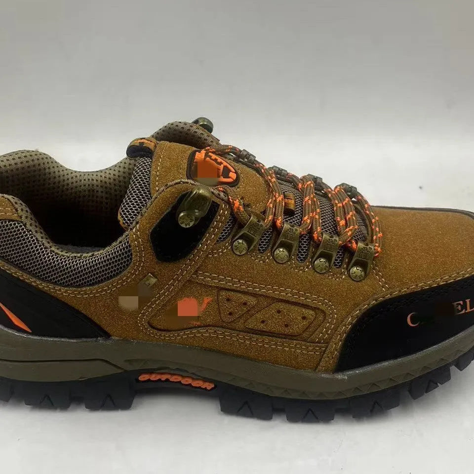 Men's non-slip outdoor hiking shoes with synthetic leather upper and rubber sole, colour Black And Red