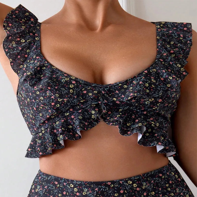 Women's floral flounce split swimsuit set in black floral – backless polyester briefs