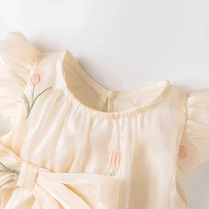 Baby girl thin sleeveless polyester jumpsuit in apricot triangle design