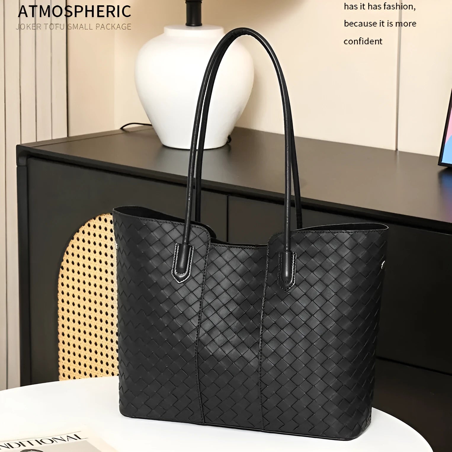 High-grade Korean style women's shoulder bag in brown with horizontal square shape and PU material