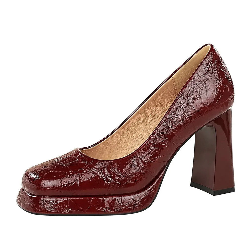 Women's waterproof platform square-toe block heels in solid colour, patent leather upper