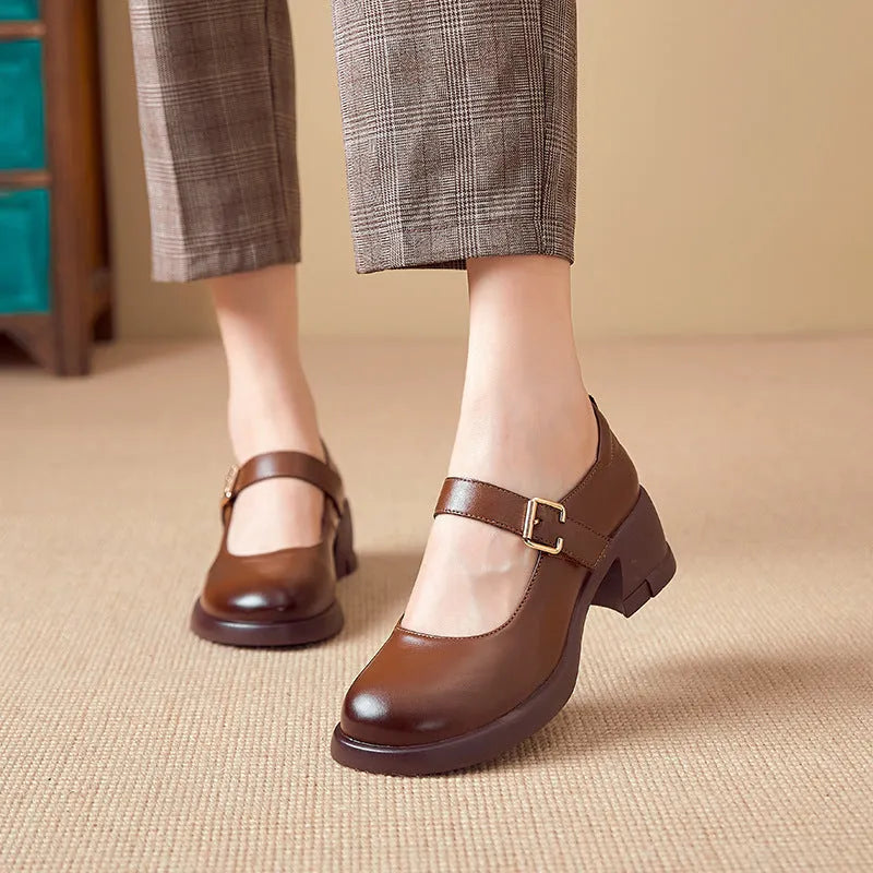 Genuine cowhide retro Mary Jane shoes with chunky heel and Velcro fastening in 23012 Brown