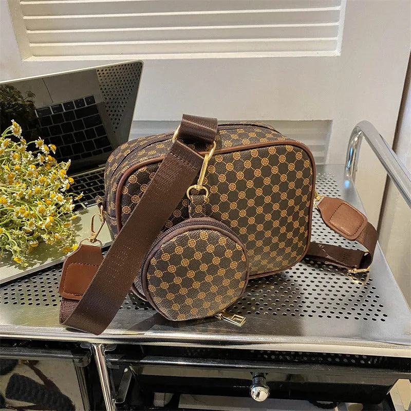 Vintage plaid crossbody bag in khaki, PU material, horizontal square shape with outer pocket and matching small bag