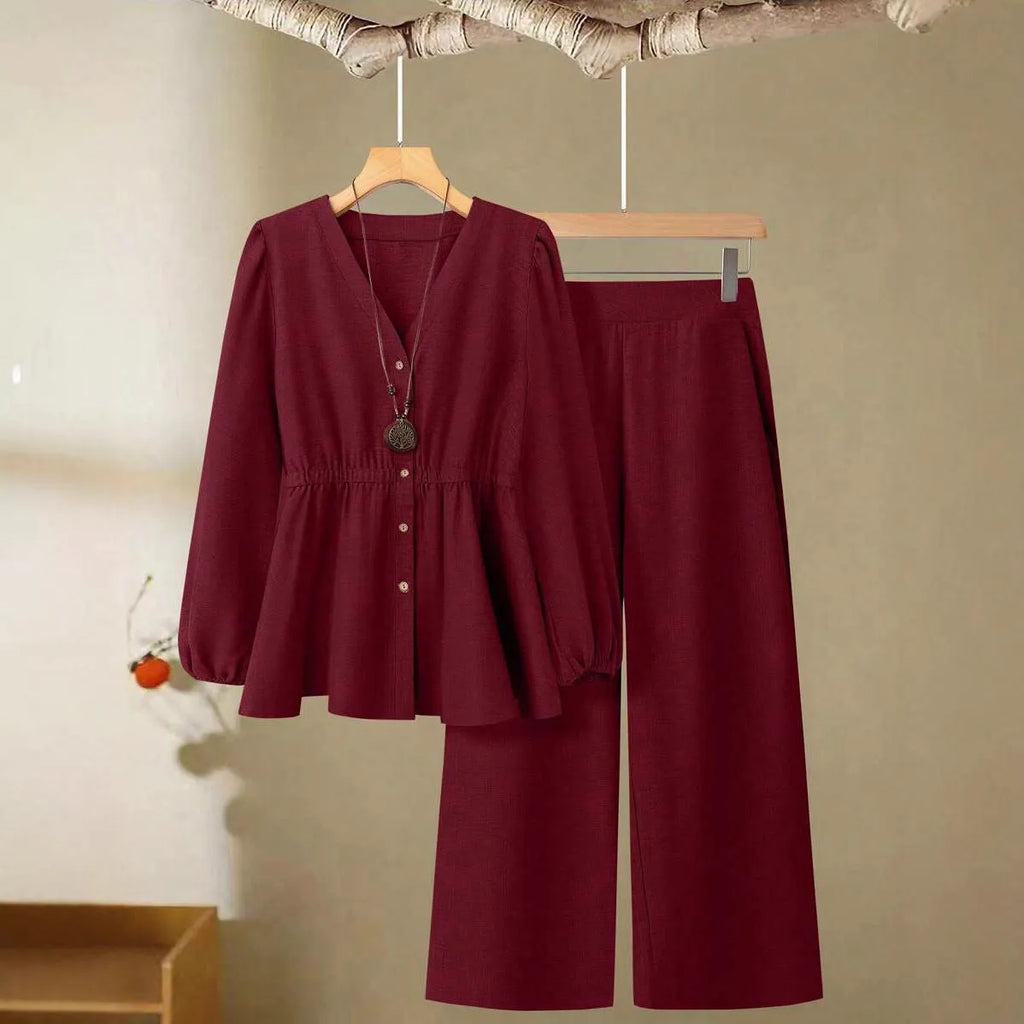 Women's long-sleeved two-piece suit in khaki with button front, woven polyester fabric