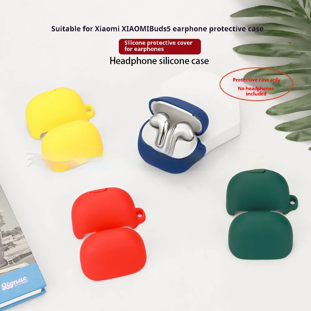 Soft silicone protective case for Buds5 headset in black nude colour, handmade shell