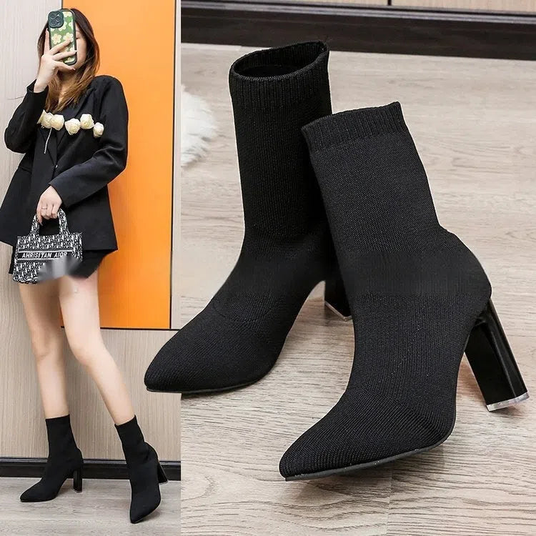 Women's chunky heel ankle boots with pointed toe, knitted suede upper, in black colour, side view
