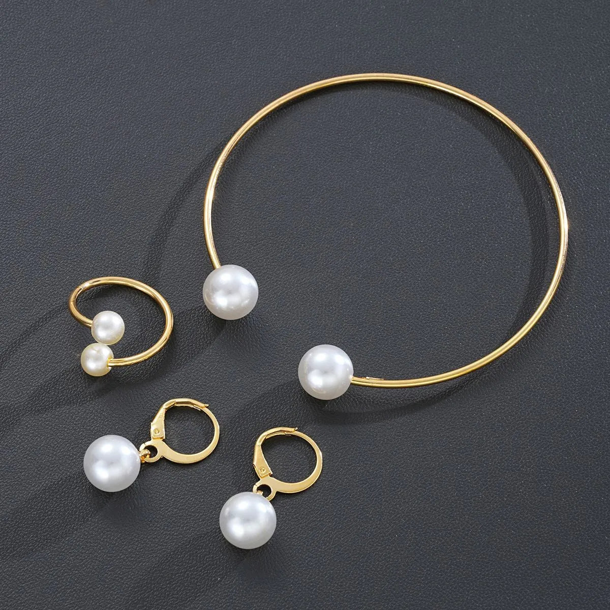 New pearl open earrings bracelet ring jewellery set for women in alloy with imitation pearl accents