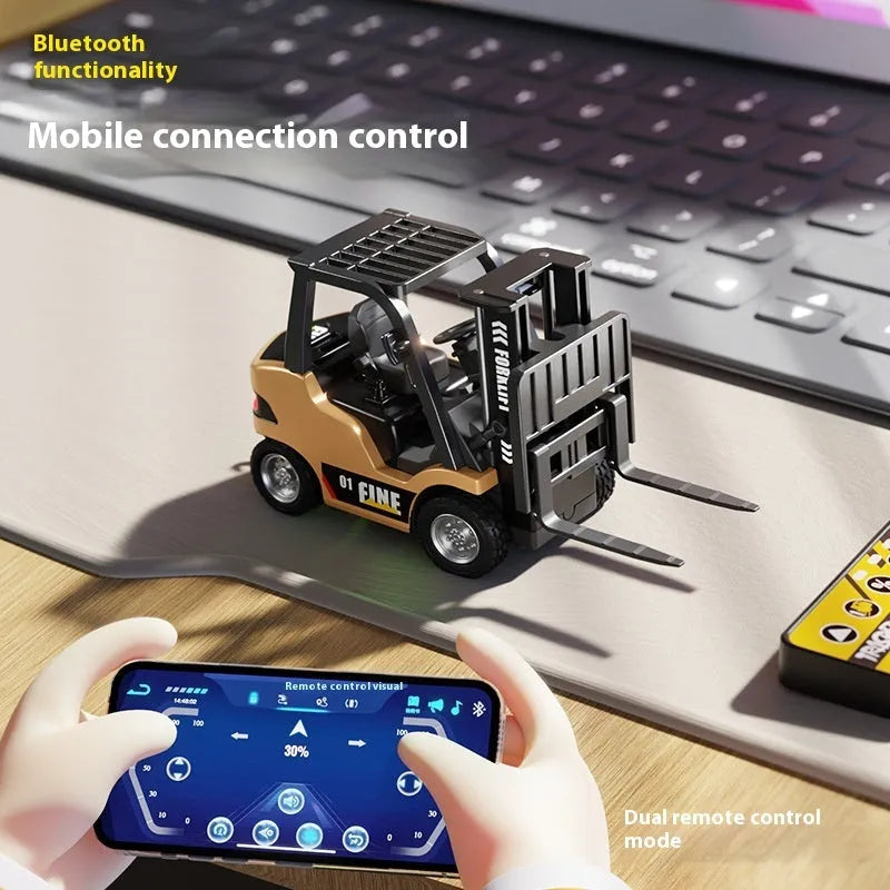 1:64 scale alloy remote control forklift truck with Bluetooth connectivity and obstacle accessories