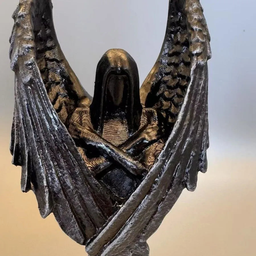 Dark Angel resin statue ornament measuring 6.5 by 5 by 17 centimetres.
