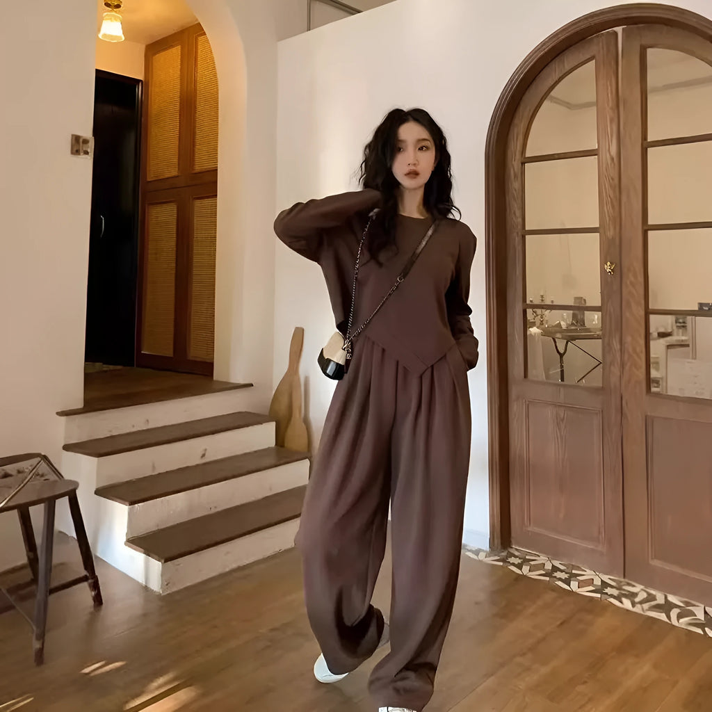 Women's khaki casual sports suit set with long sleeve top and trousers in a Japanese Korean style.