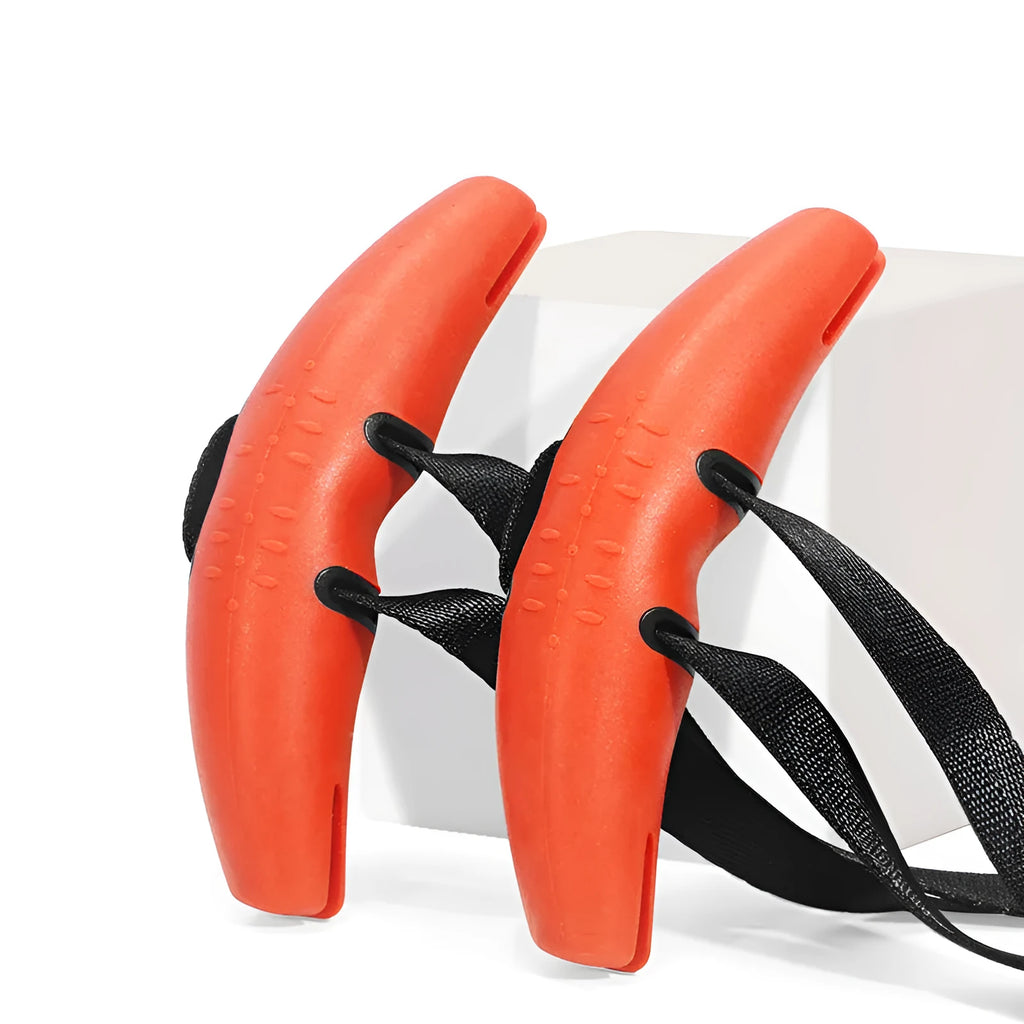 Pair of TPE horn handles for pull-up and pull-down exercises, black colour, on fitness equipment