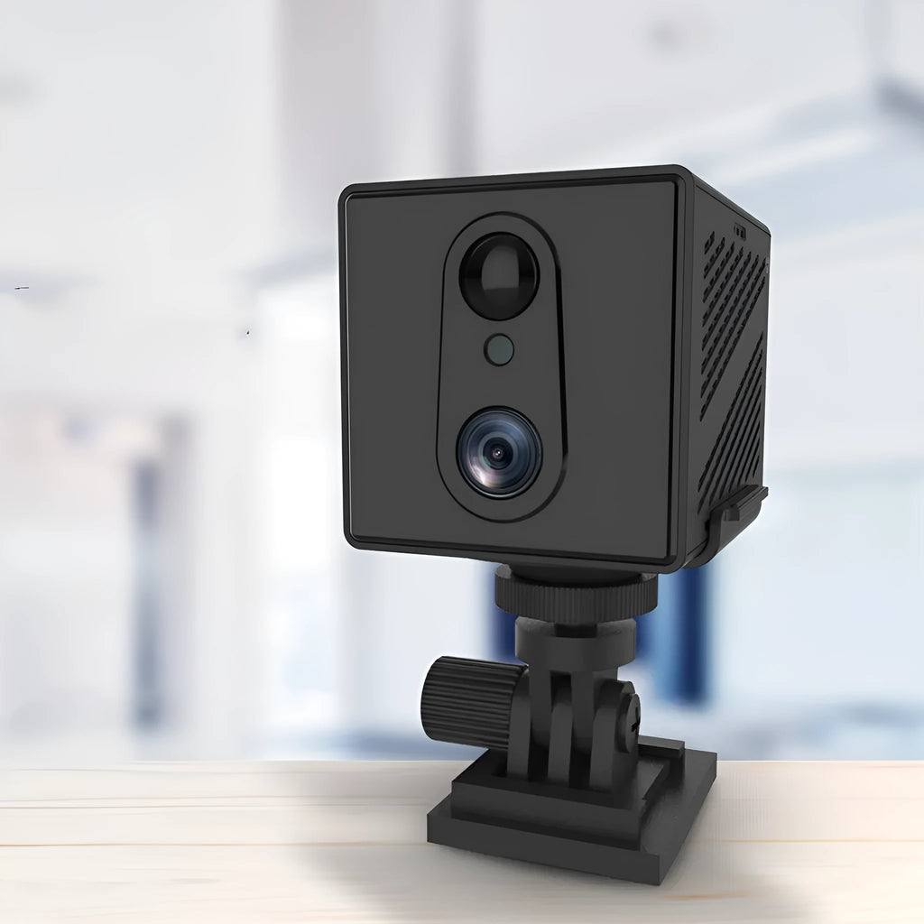 Wireless 4G indoor surveillance camera with 3MP resolution and 10 metre infrared night vision