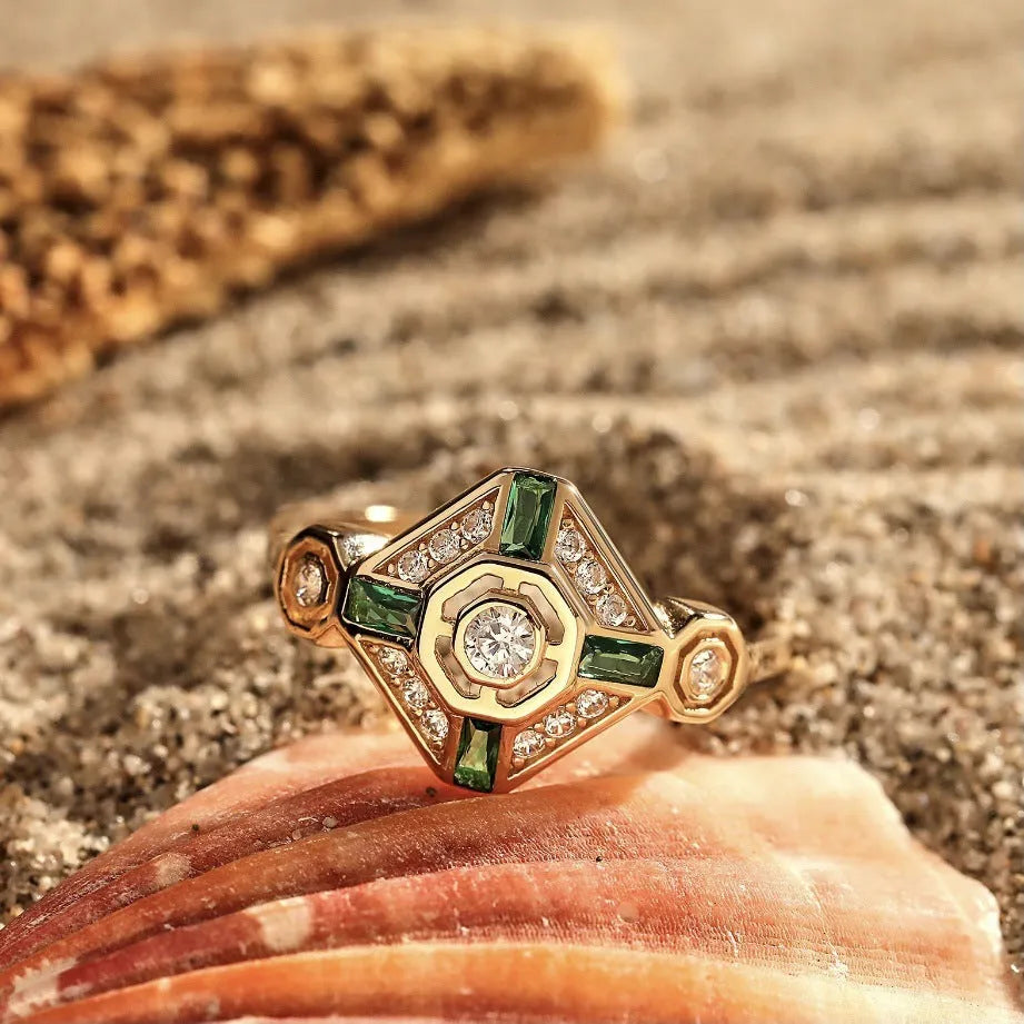Ins-style square geometric emerald cut ring for women in Lvzuan colour on a white background.