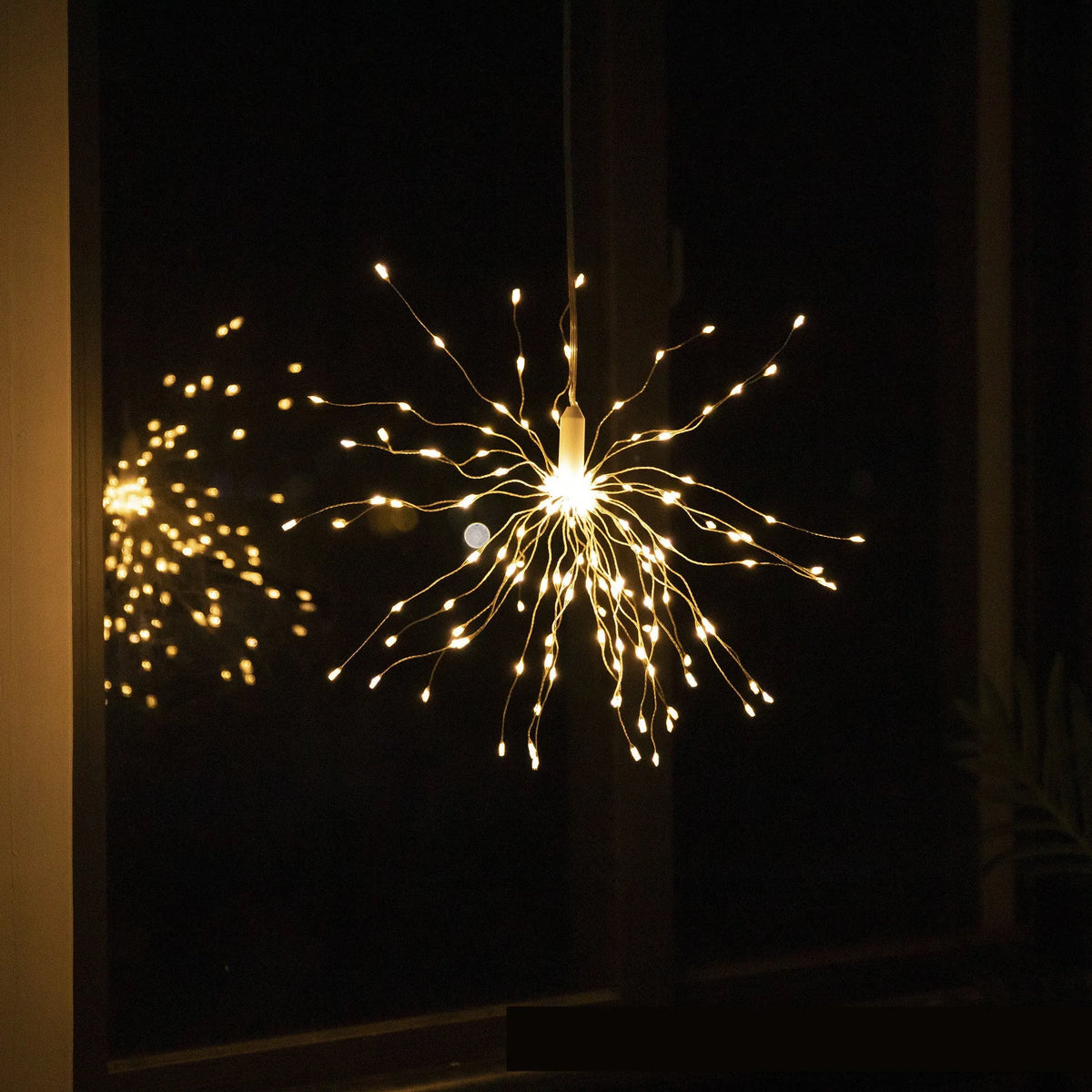 Waterproof dandelion string light with copper wire, remote control, and colour or warm colour options for outdoor holiday decoration