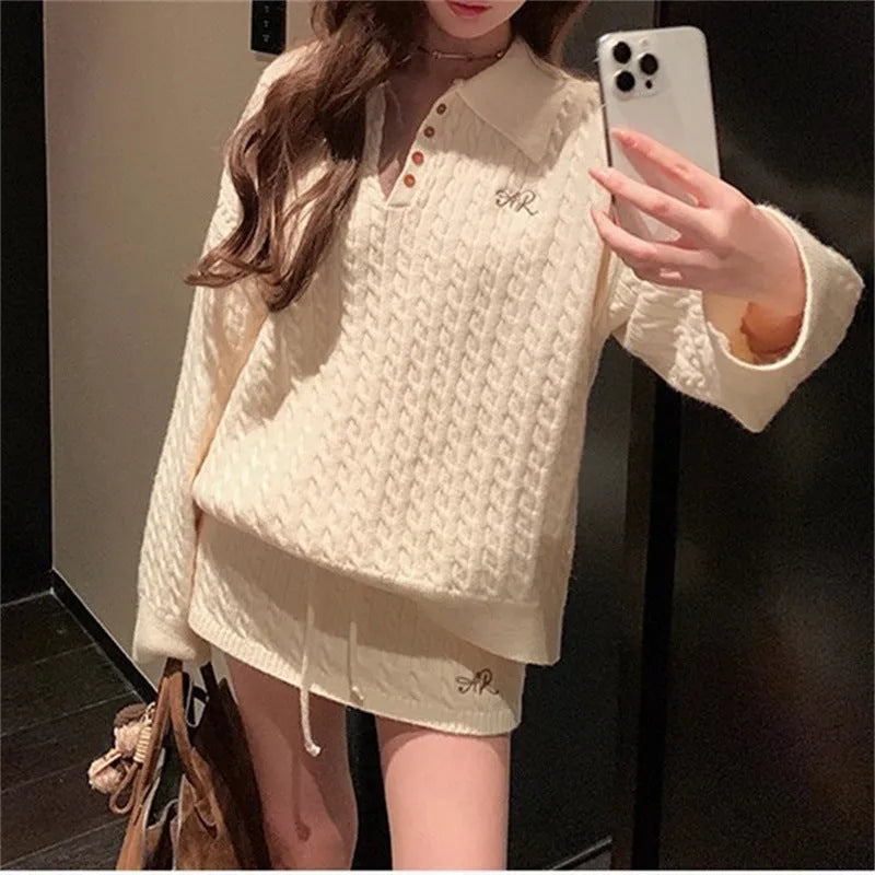 Korean-style academic twist knit skirt set in beige and blue colour blocking with long sleeve top and short skirt