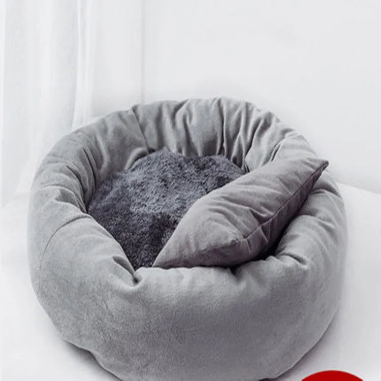 Winter warm PP cotton dog bed in light grey with optional pillow, showing circular design