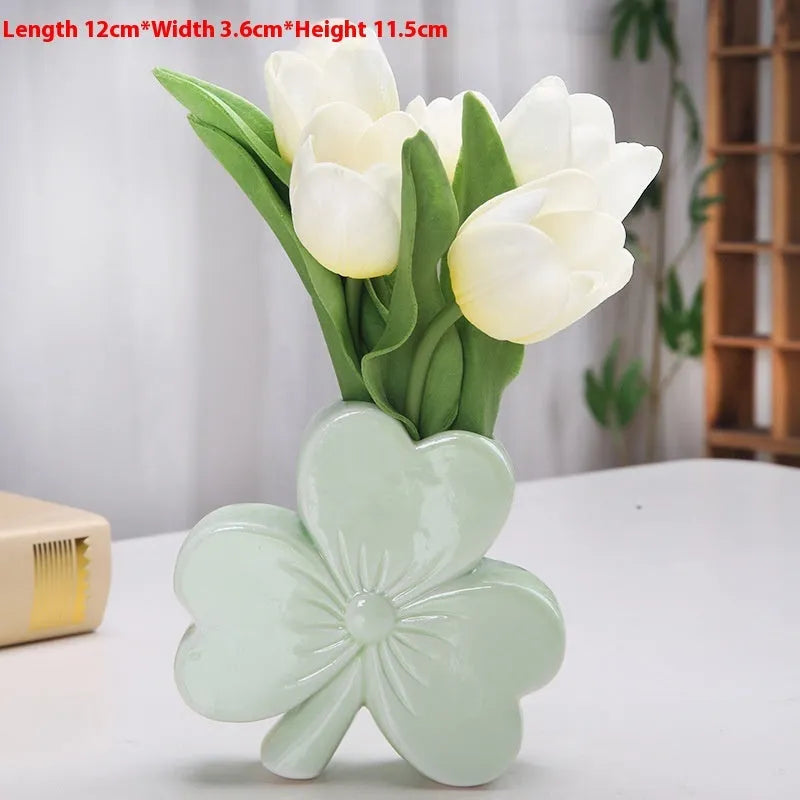 White porcelain clover ceramic vase European style desktop decoration