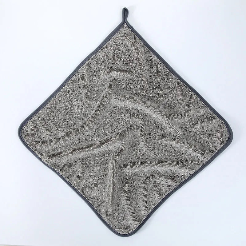 Grey twisted braid microfiber car cleaning towel with a red edge, shown in various sizes for automotive detailing.
