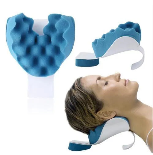 Neck muscle relaxation support pillow in sponge and PP, 21x16x13cm, on a neutral background