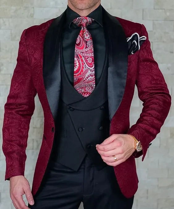 Bridegroom best man suit in black, made from polyester nylon, available in sizes XS to 4XL
