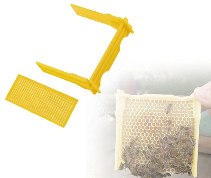 Three white EPS foam mini delivery boxes for bee queen mating and hive breeding.