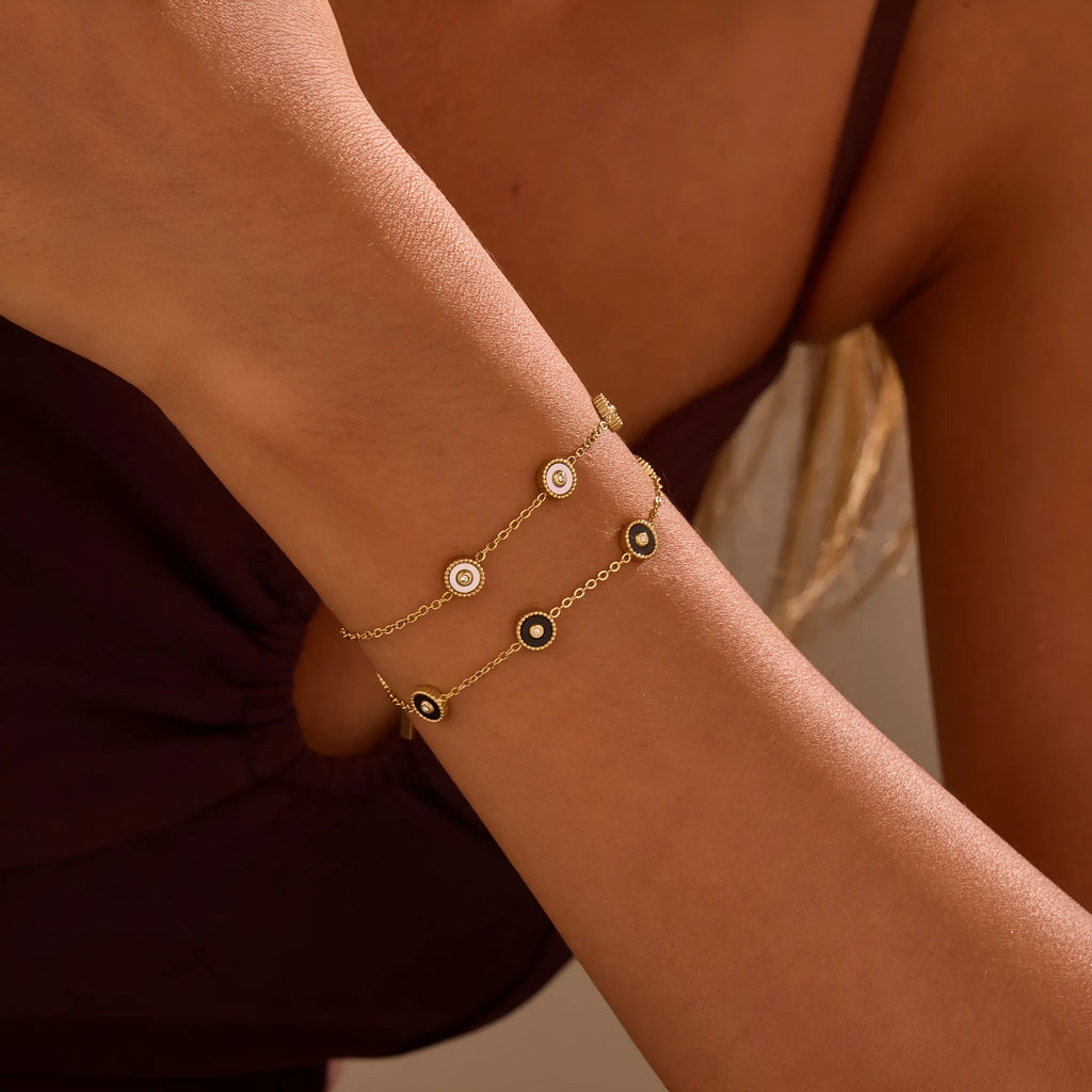 Women's geometric bracelet and necklace set with 18K gold plating on stainless steel