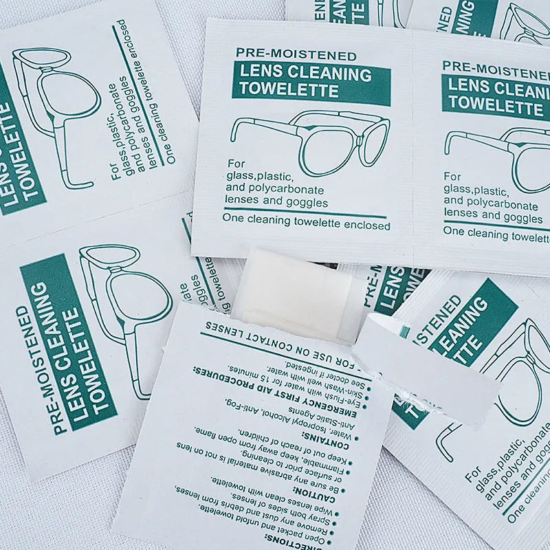 100 pack of individually sealed white lens cleaning wipes for glasses and screens
