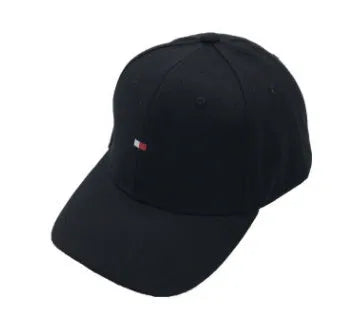 Korean version cotton baseball cap in black for autumn winter outdoor sports with adjustable closure