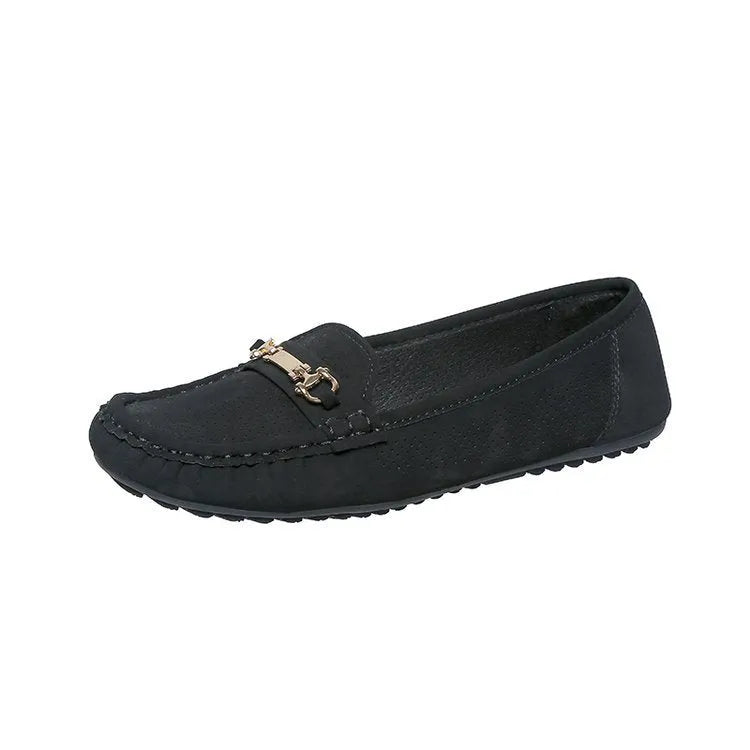 Women's casual flat shoes in thin plus size fit with artificial PU upper in three colour options