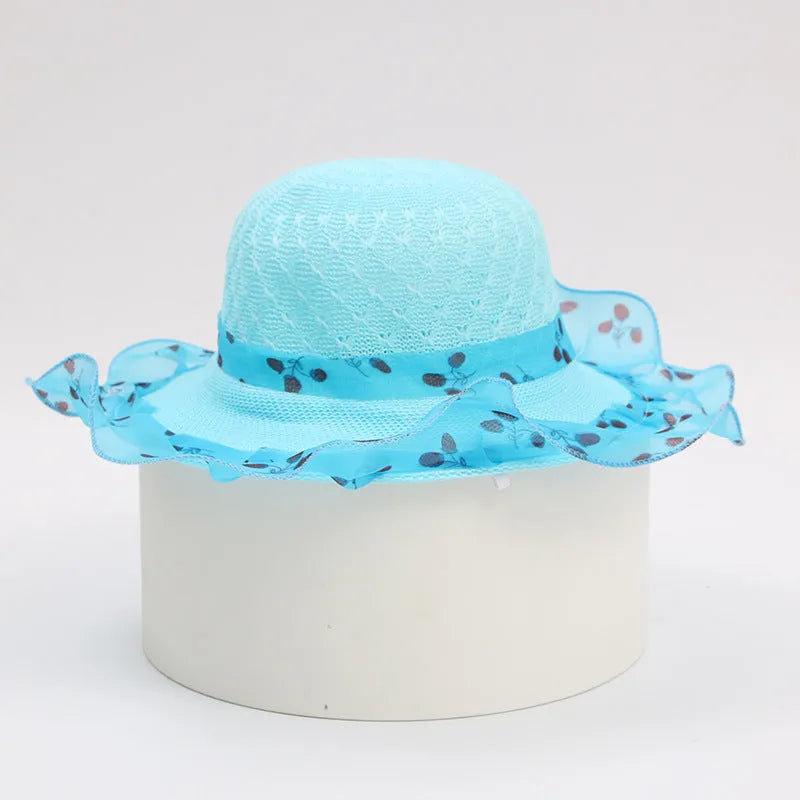 Princess straw hat for children aged 2-7 in beige with wide brim for sun protection