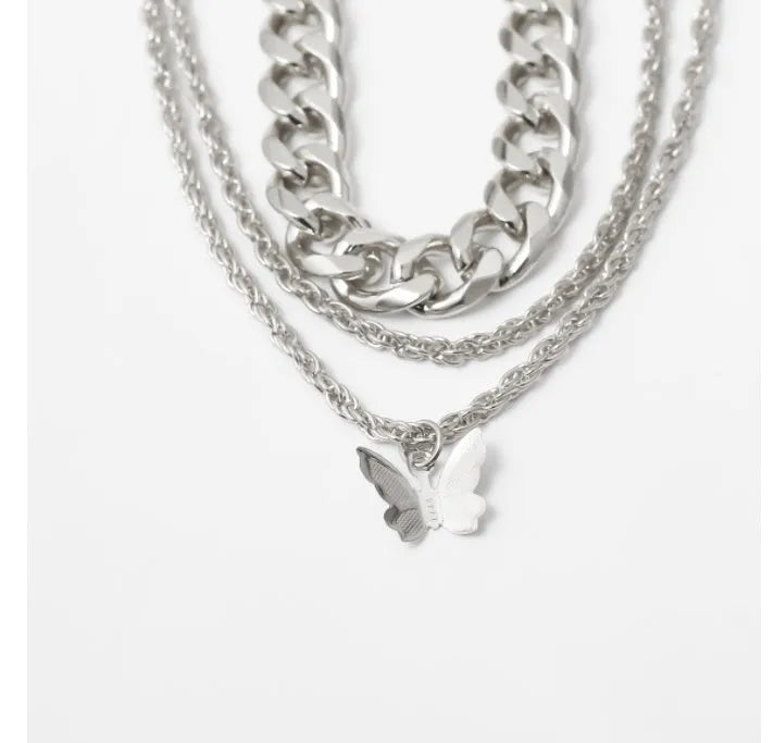 Simple twist chain anklet in gold or white k, made from copper, iron and aluminium, supplied in an OPP bag.