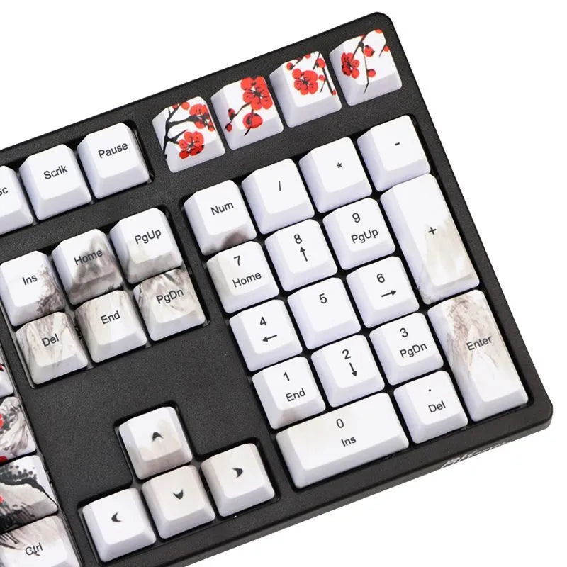 PBT Wangjiang plum 109-key keycap set with five-sided sublimation, OEM height, in Japanese layout on a mechanical keyboard