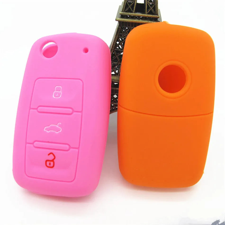 Silicone car key case in multiple colours for key protection and fall prevention