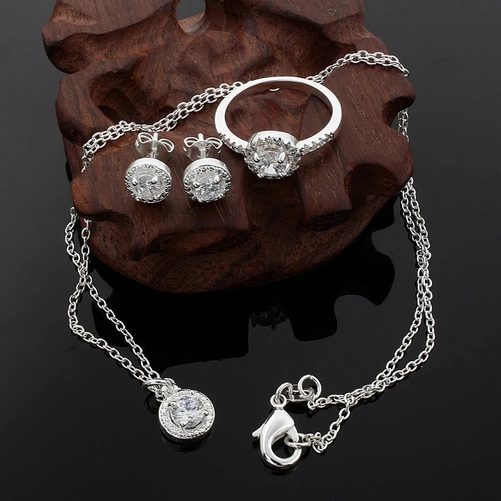 Silver-tone zircon jewellery suit with inlaid apple ring in code 8 and 18-inch necklace, 9g set