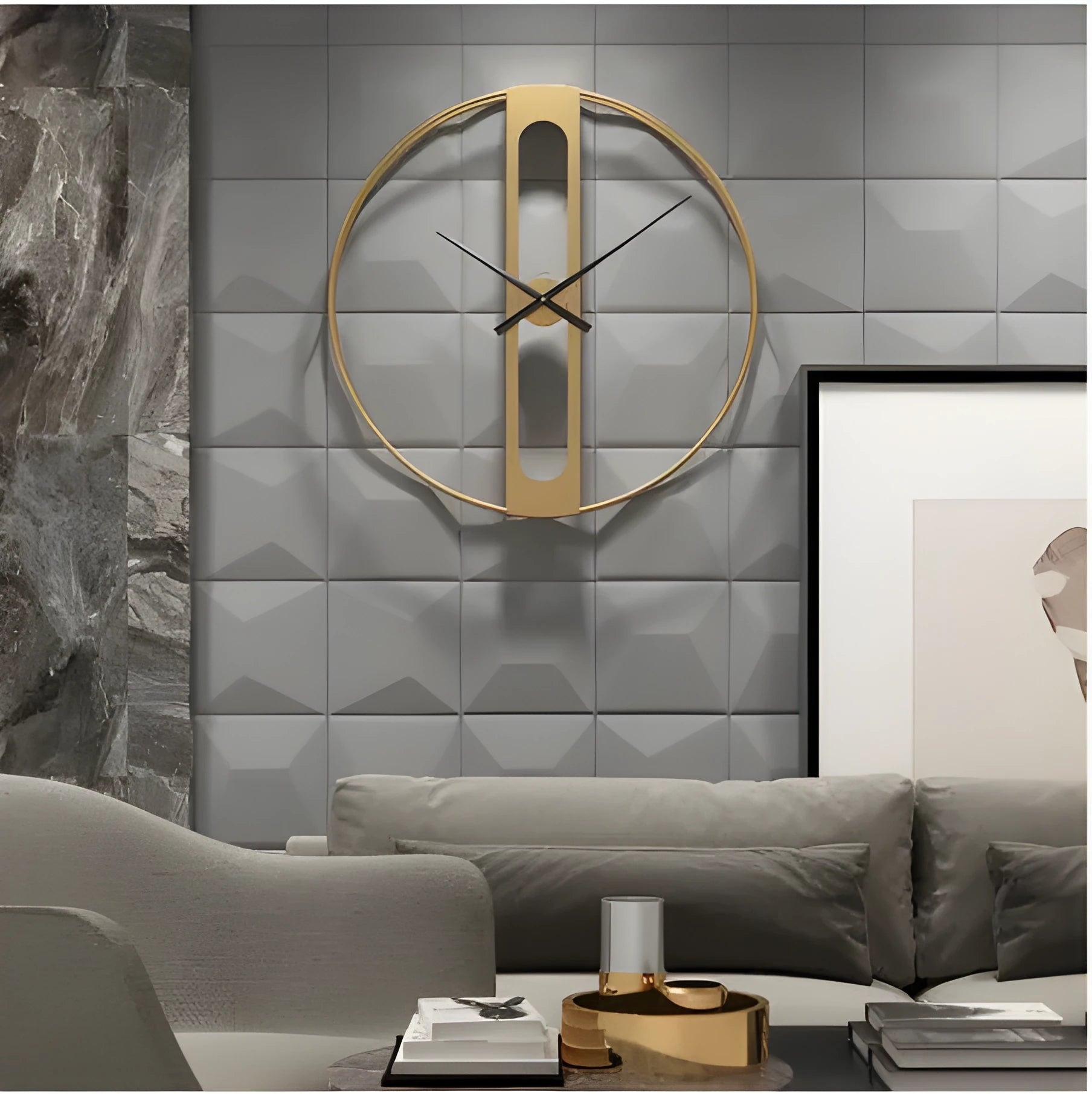 Large round metal wall clock with 50cm diameter in black or gold finish.