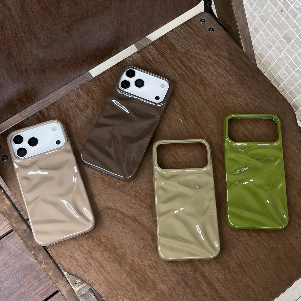 Three-dimensional pleated pattern TPU phone case in QF pleated green for iPhone 15 Pro