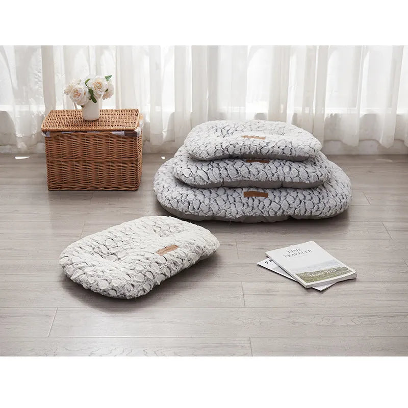 Black and white cloth pet mat dog mat for indoor use