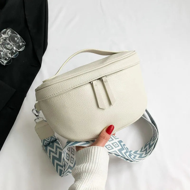 Ladies casual leather crossbody bag in top grain cowhide, soft finish, 25x14x9cm, beige colour