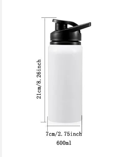 White aluminium sports water bottle for cycling, shown with 600ml and 750ml capacity options.