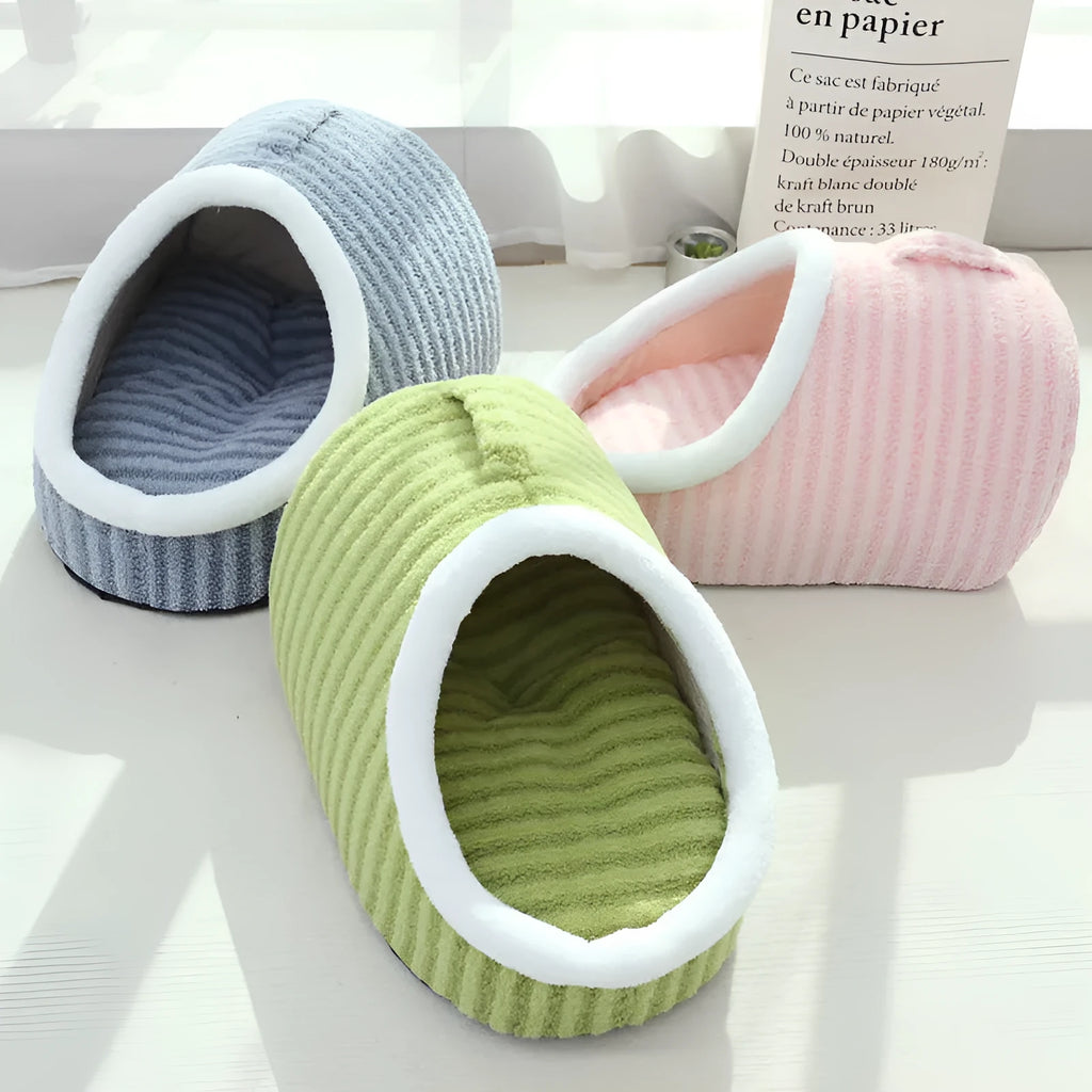 Thickened three-dimensional macaron-style cat bed in blue colour, showing double-piece construction