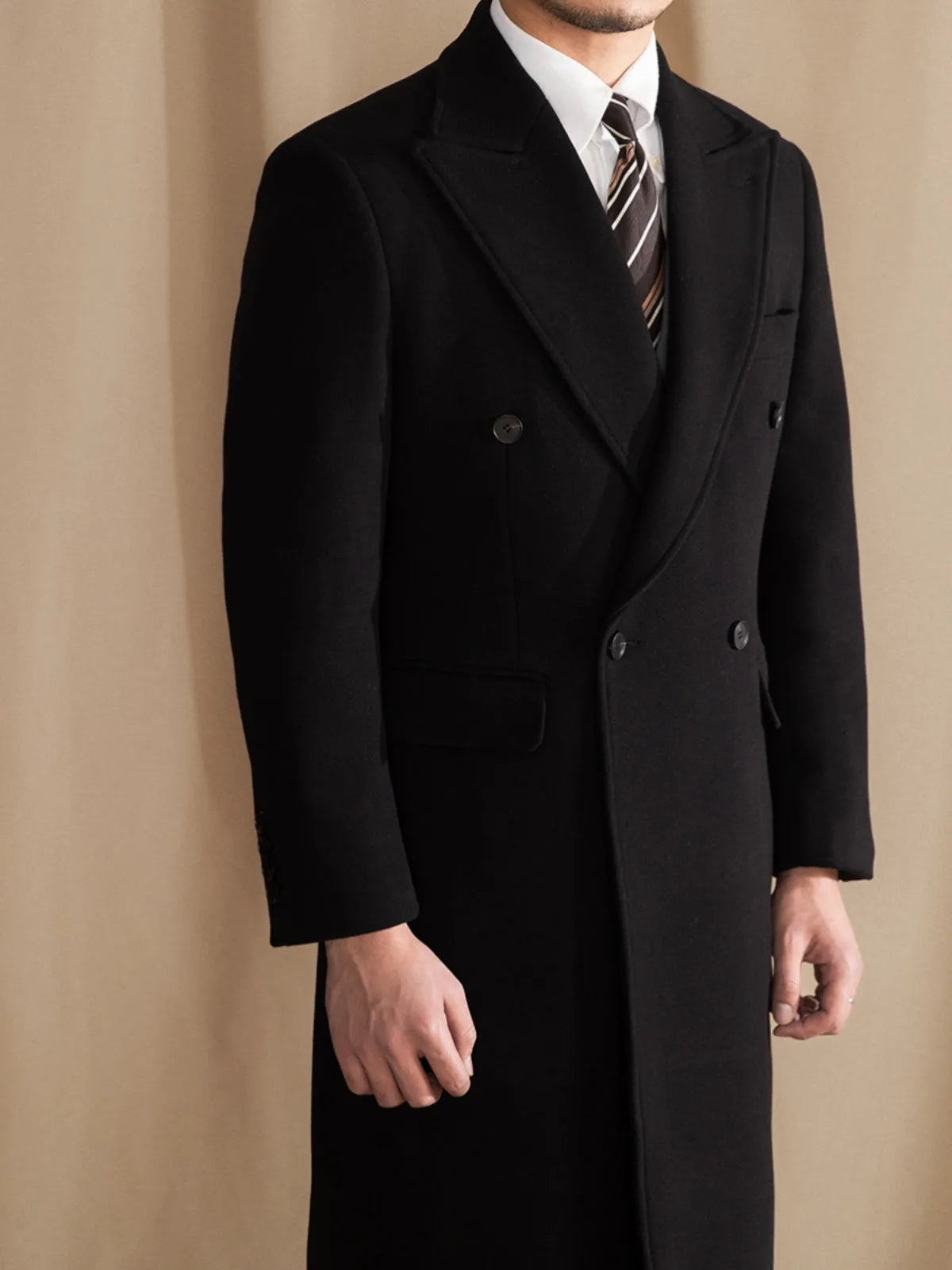 Men's mid-length double-breasted thermal jacket in black with suit collar and sanding finish