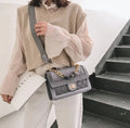 Small rhombic retro handbag with gradient chain shoulder strap in PU, available in five colours