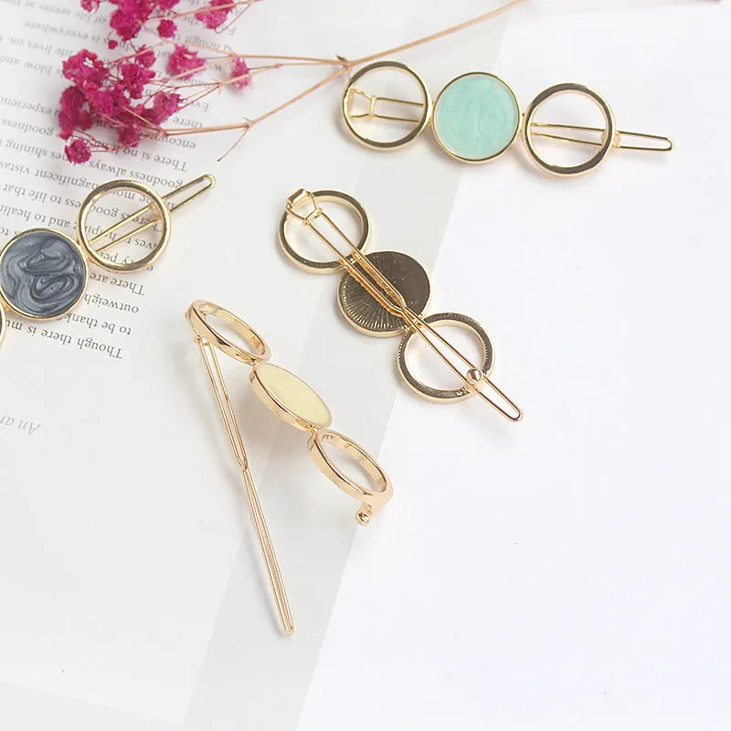 Round metal hairpin with opal crystal in silver plating, 7cm, beige colour, geometric shape