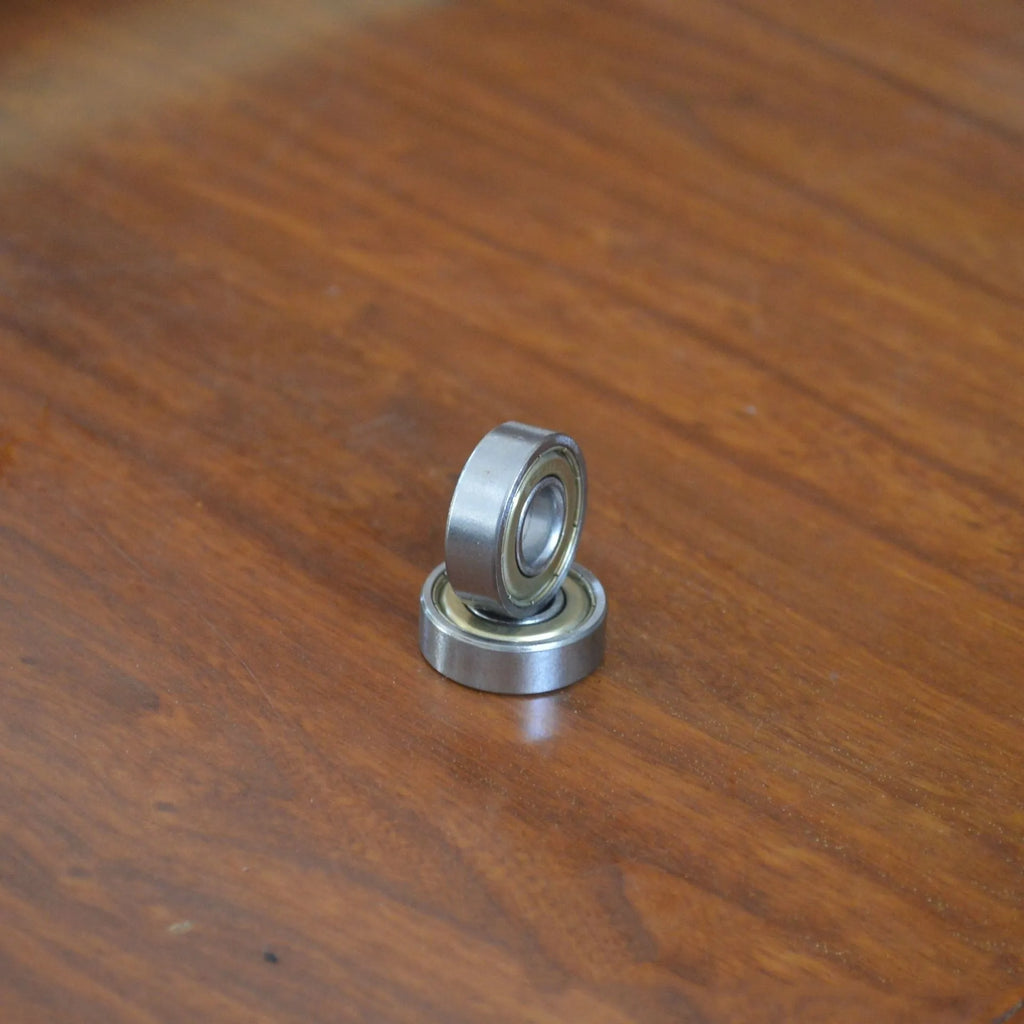 6000zz carbon steel ball bearing showing 10x26x8mm dimensions and iron retainer
