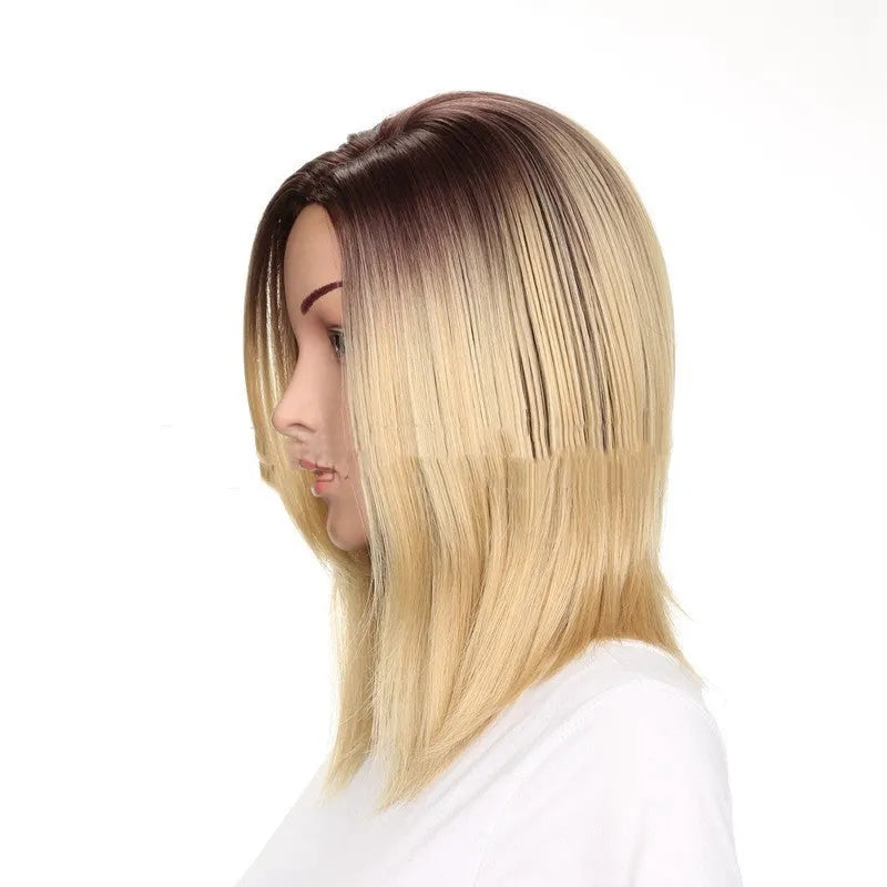 Short straight wig in gold colour, 16 inch length, chemical fibre high temperature silk