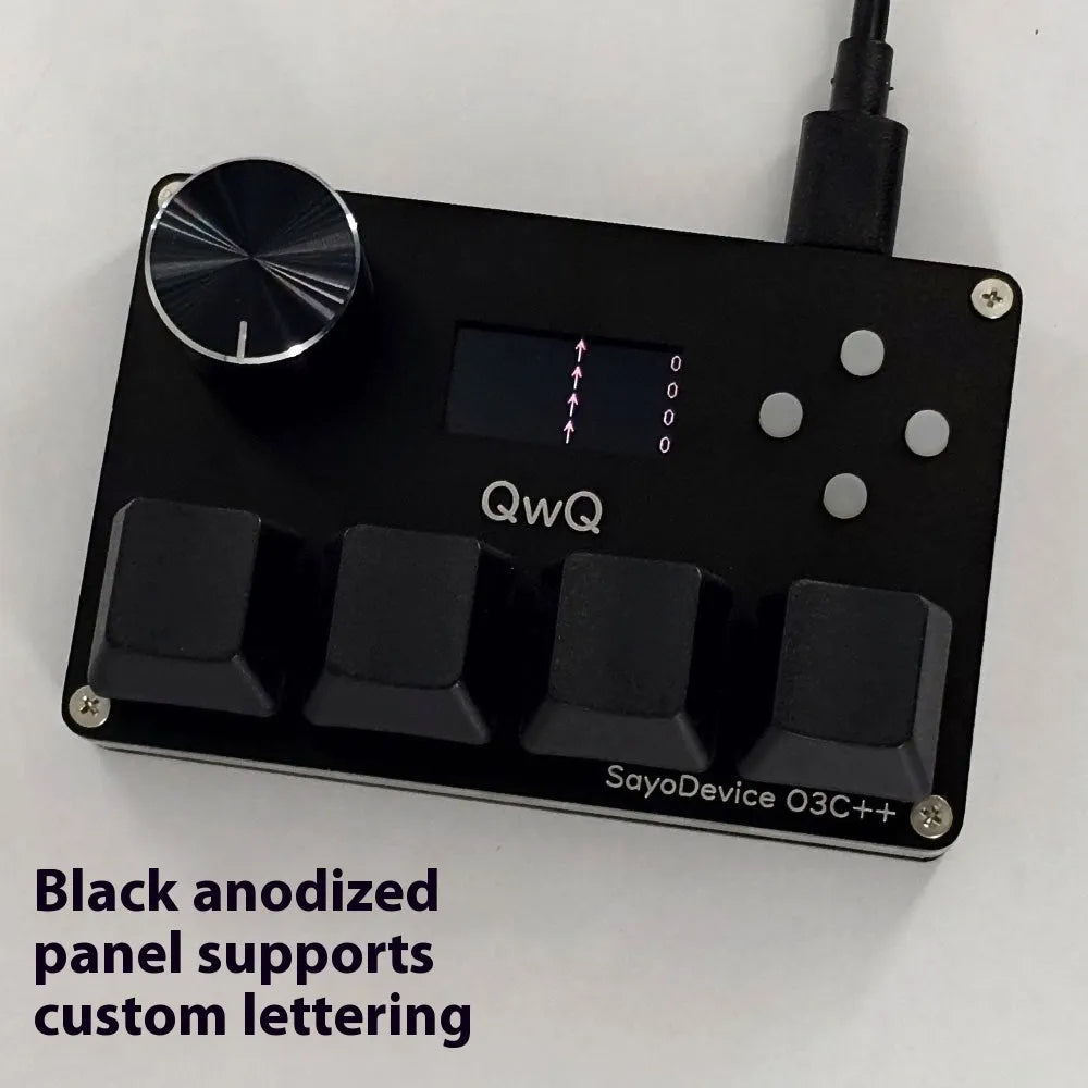 Customisable magnetic axis numeric game keyboard with IPS screen, programmable knob, and RGB backlight
