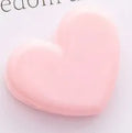 Pink heart-shaped love clip measuring 3.2 x 2.5cm for holding a photo or note