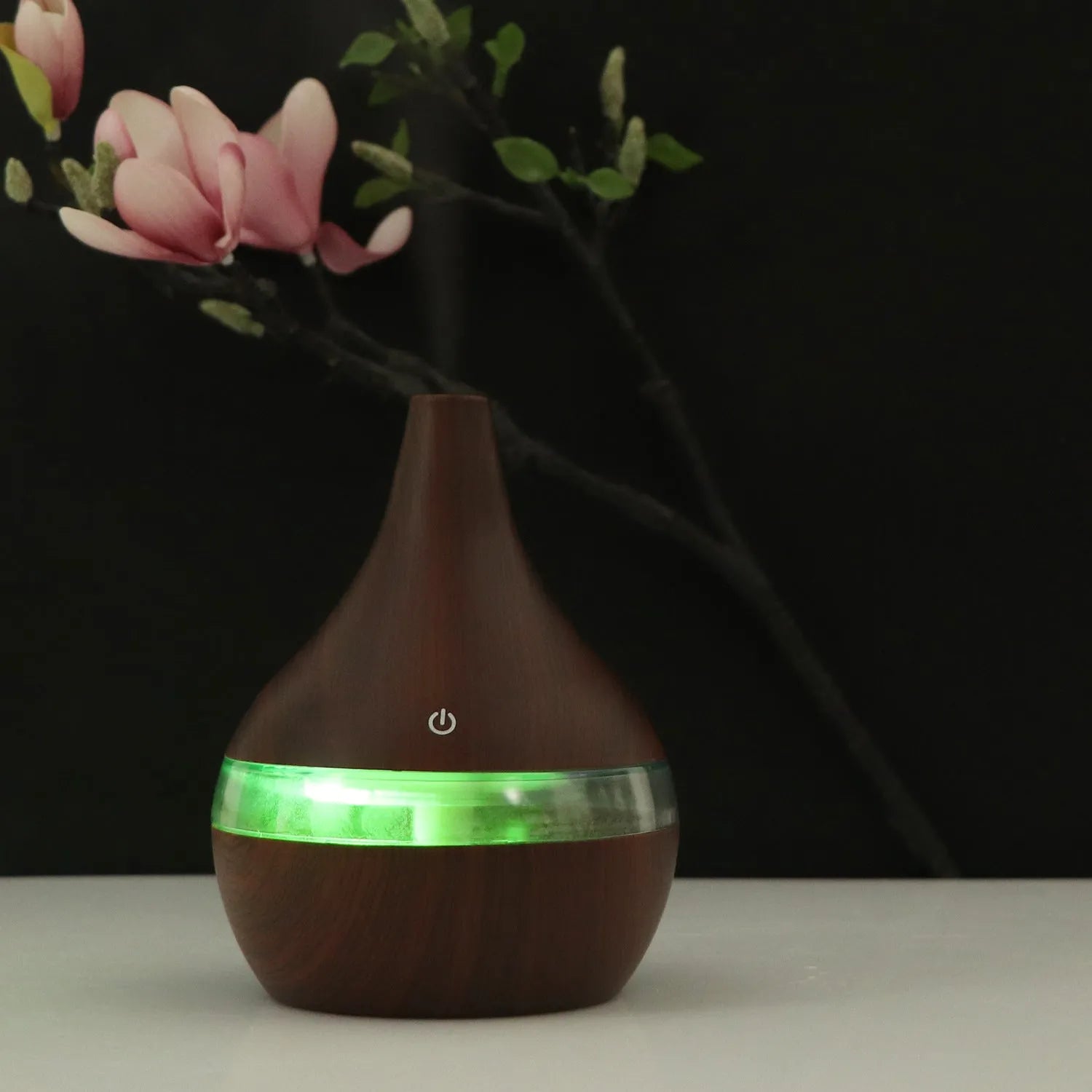 USB mini air purifier humidifier with wood grain finish for small rooms