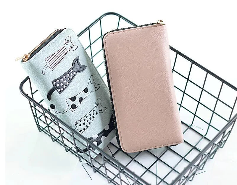 Women cat cartoon wallet artificial leather bi-fold design 10x18.8x3 cm in beige colour