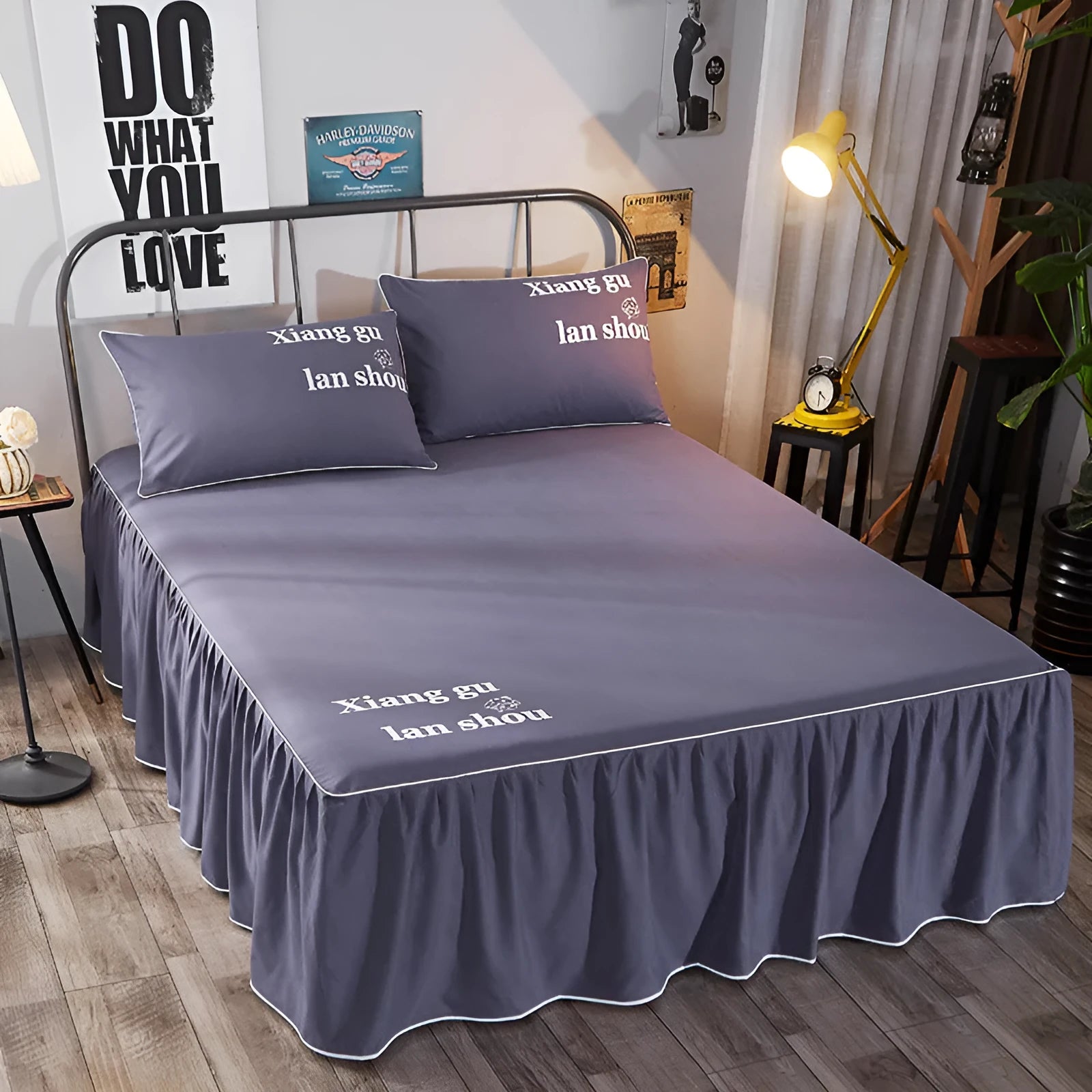 Beauty bed cover and brushed bed skirt in breathable sanding fabric, with nine colour options and multiple sizes